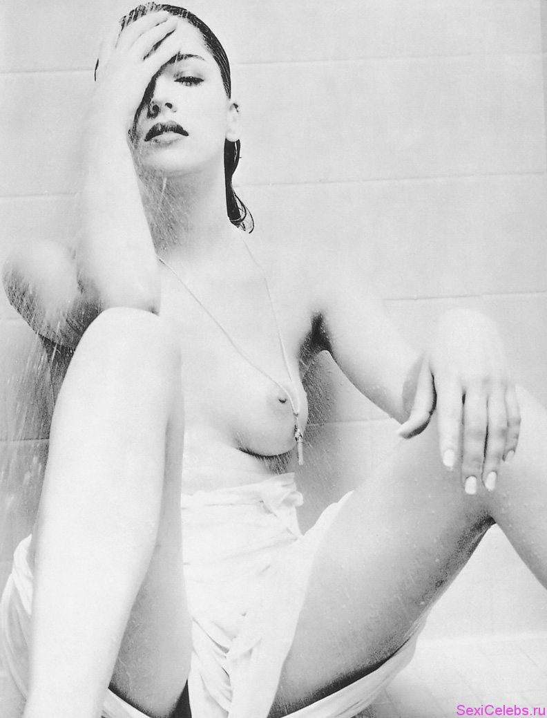 Фотографии сексуальной Шерон Стоун из мужских журналов.