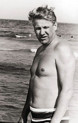 Старые снимки Бориса Ельцина в молодости